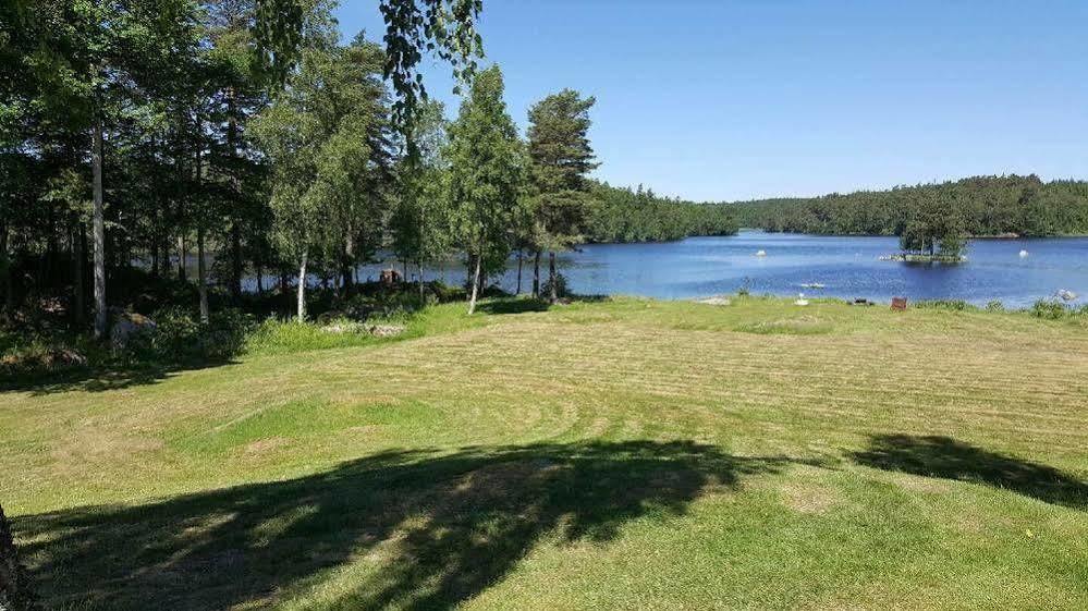 Hotel Fritzatorpet Olofstrom Экстерьер фото